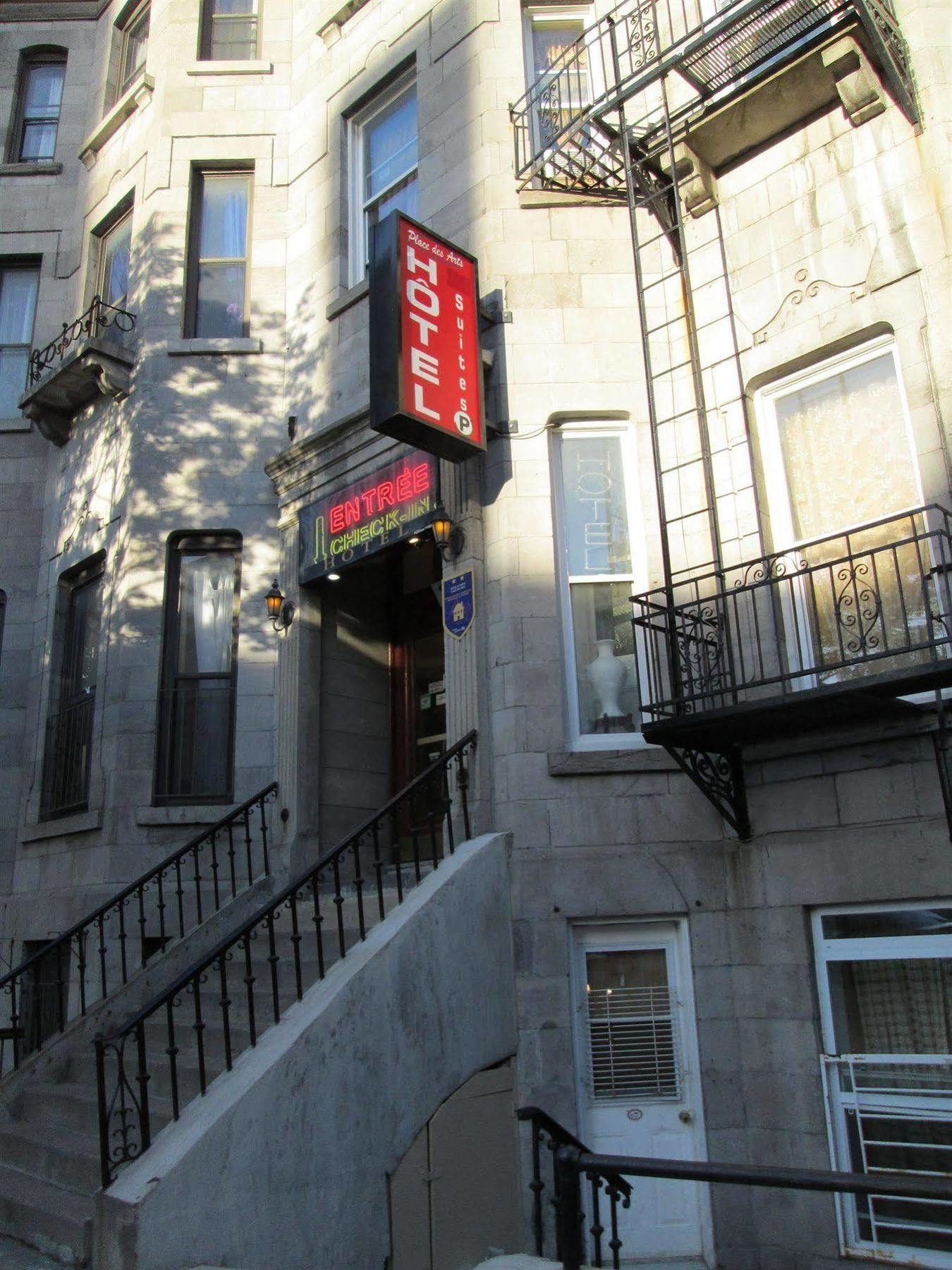 Hotel & Suites Place Des Arts מונטריאול מראה חיצוני תמונה
